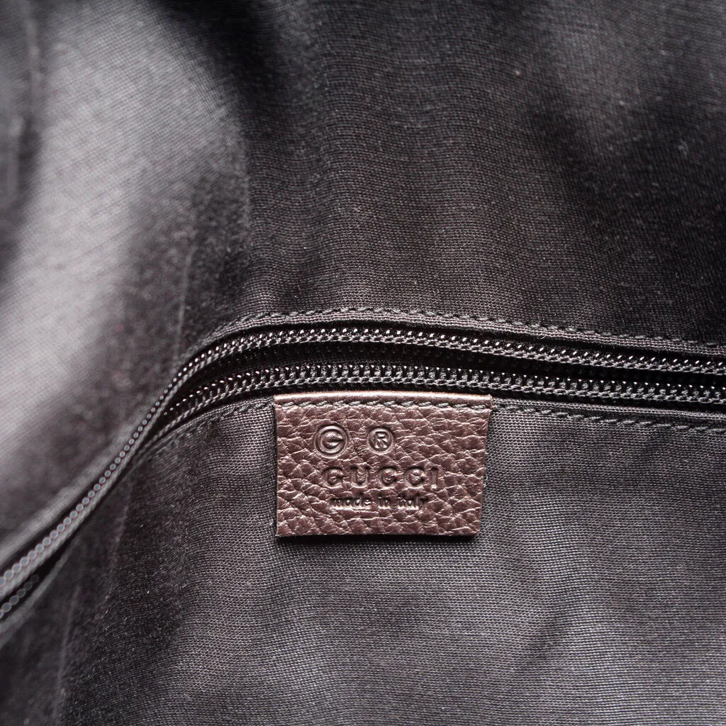 282527 GG Canvas Messenger