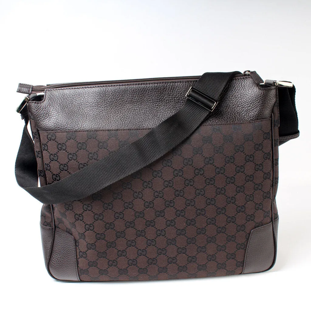 282527 GG Canvas Messenger