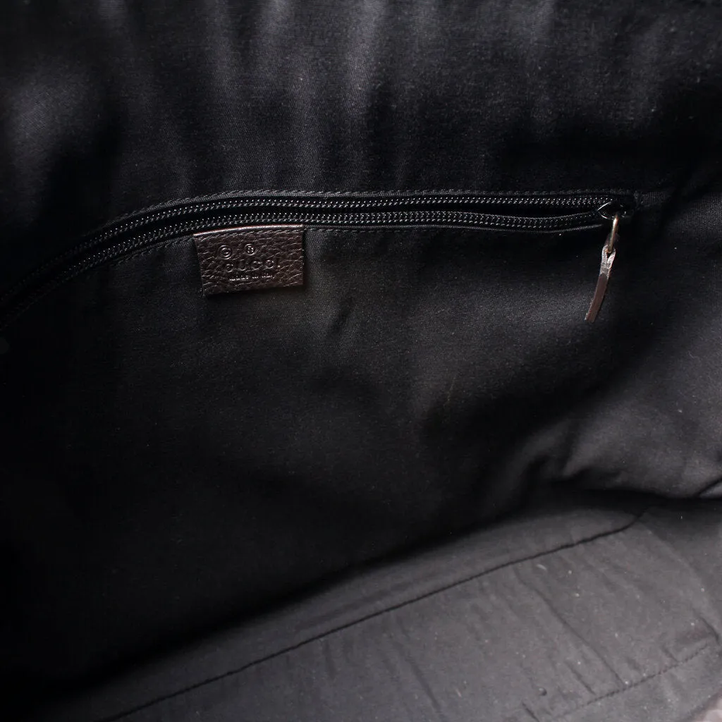 282527 GG Canvas Messenger