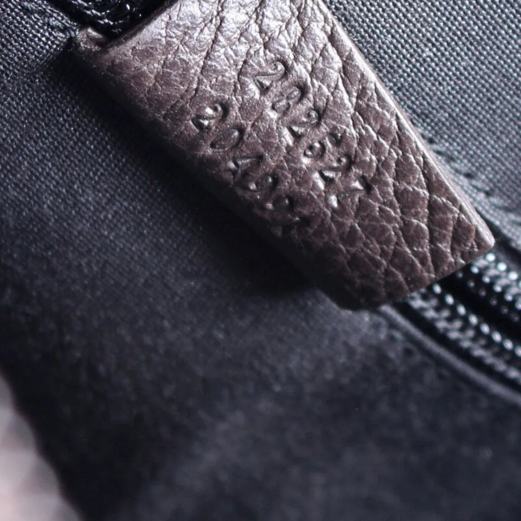 282527 GG Canvas Messenger