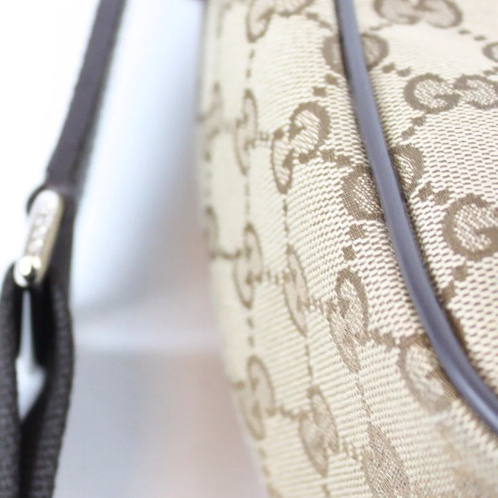 449171 GG Canvas Messenger