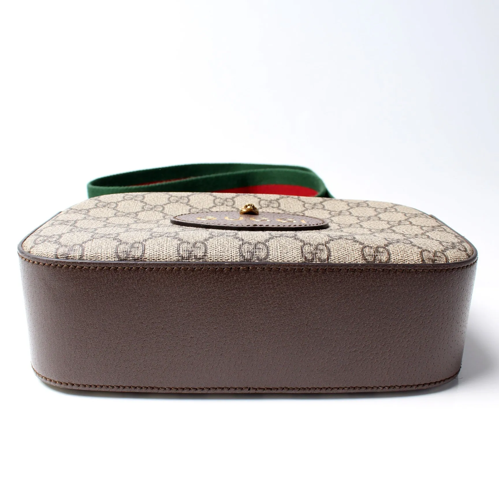476466 GG Supreme Messenger