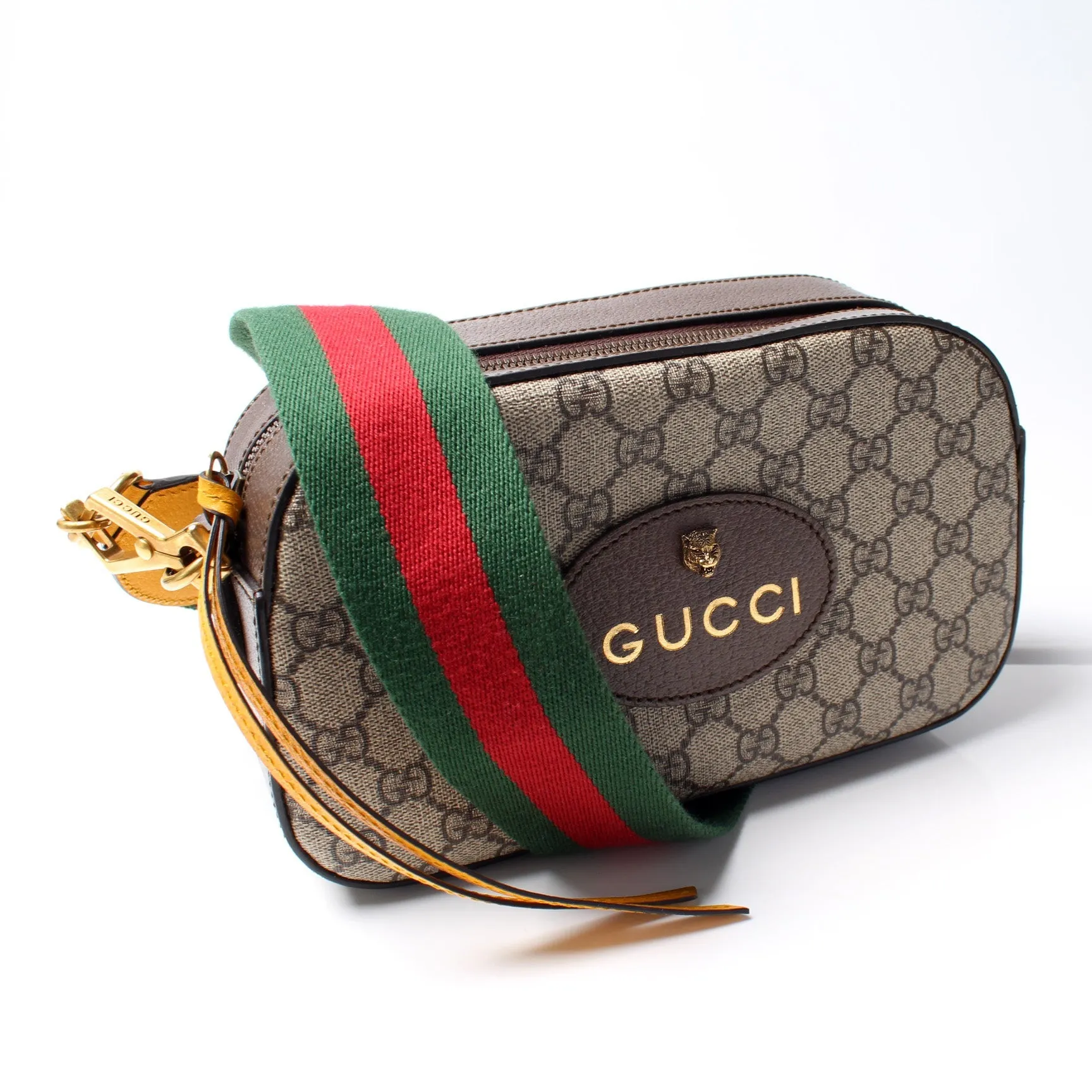 476466 GG Supreme Messenger