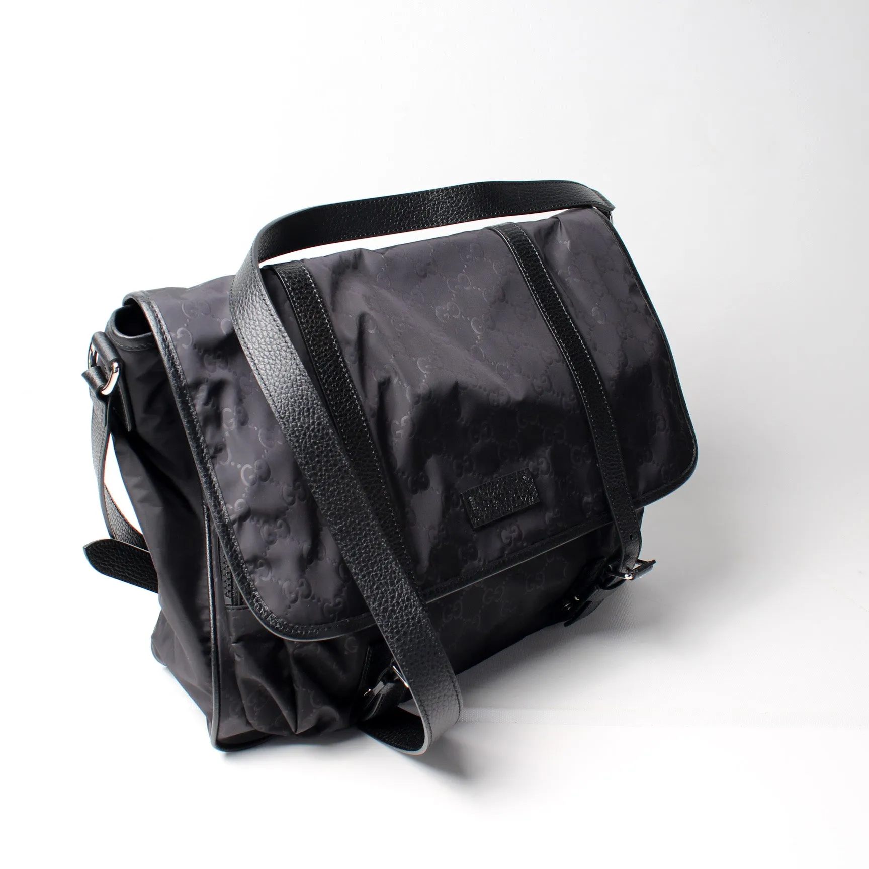 510334 GG Nylon Messenger