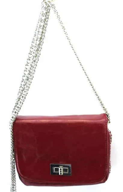 Cross Body Bag in Burgundy