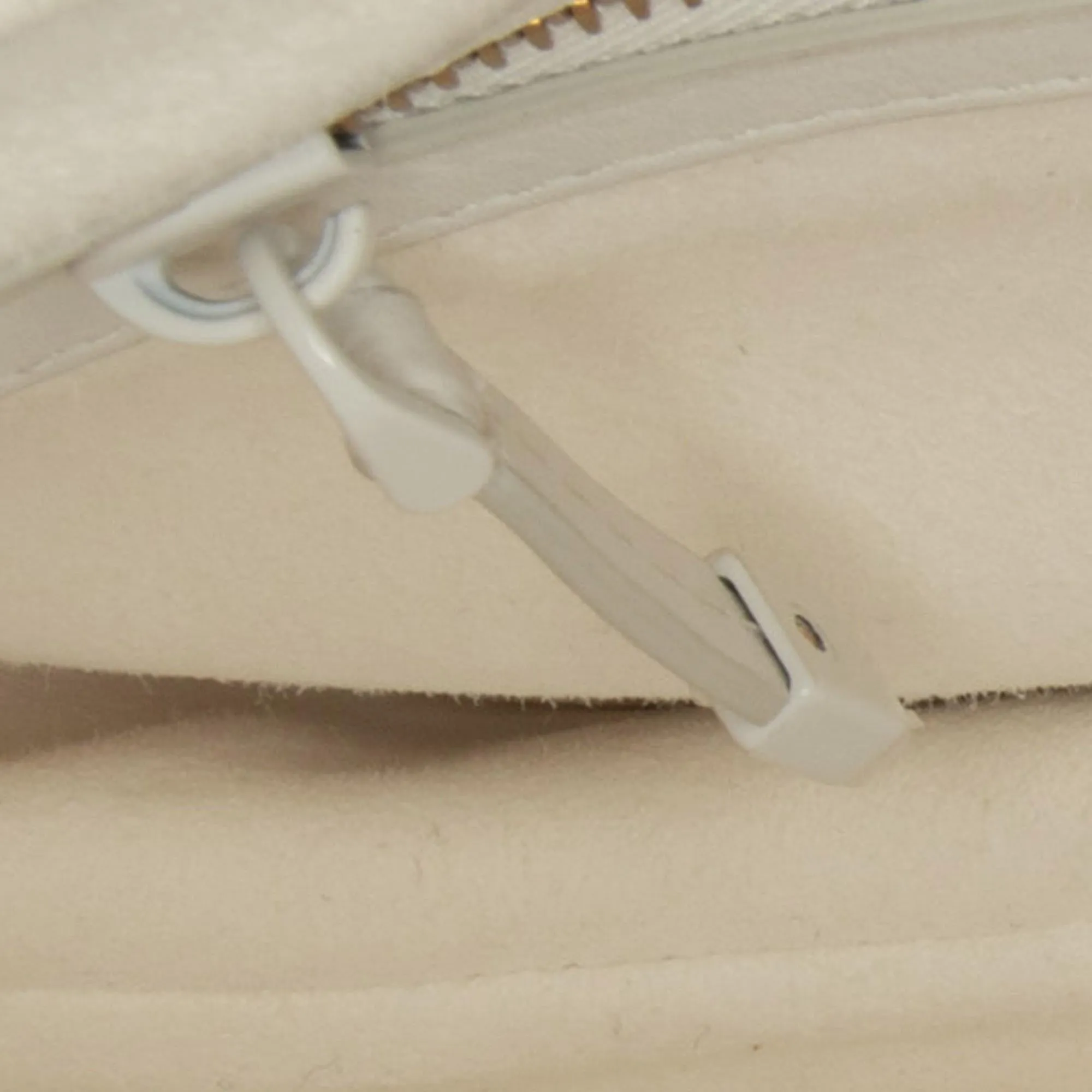 Dior Embossed Leather Oblique Saddle Bag (SHG-hIXCgH)