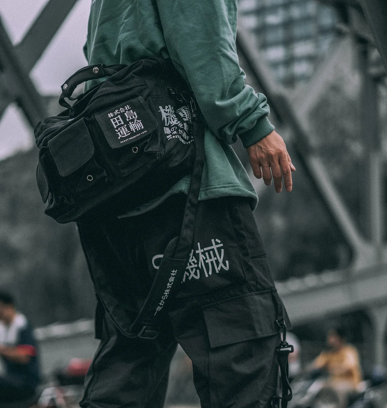 Displaced 11 Movement Bag