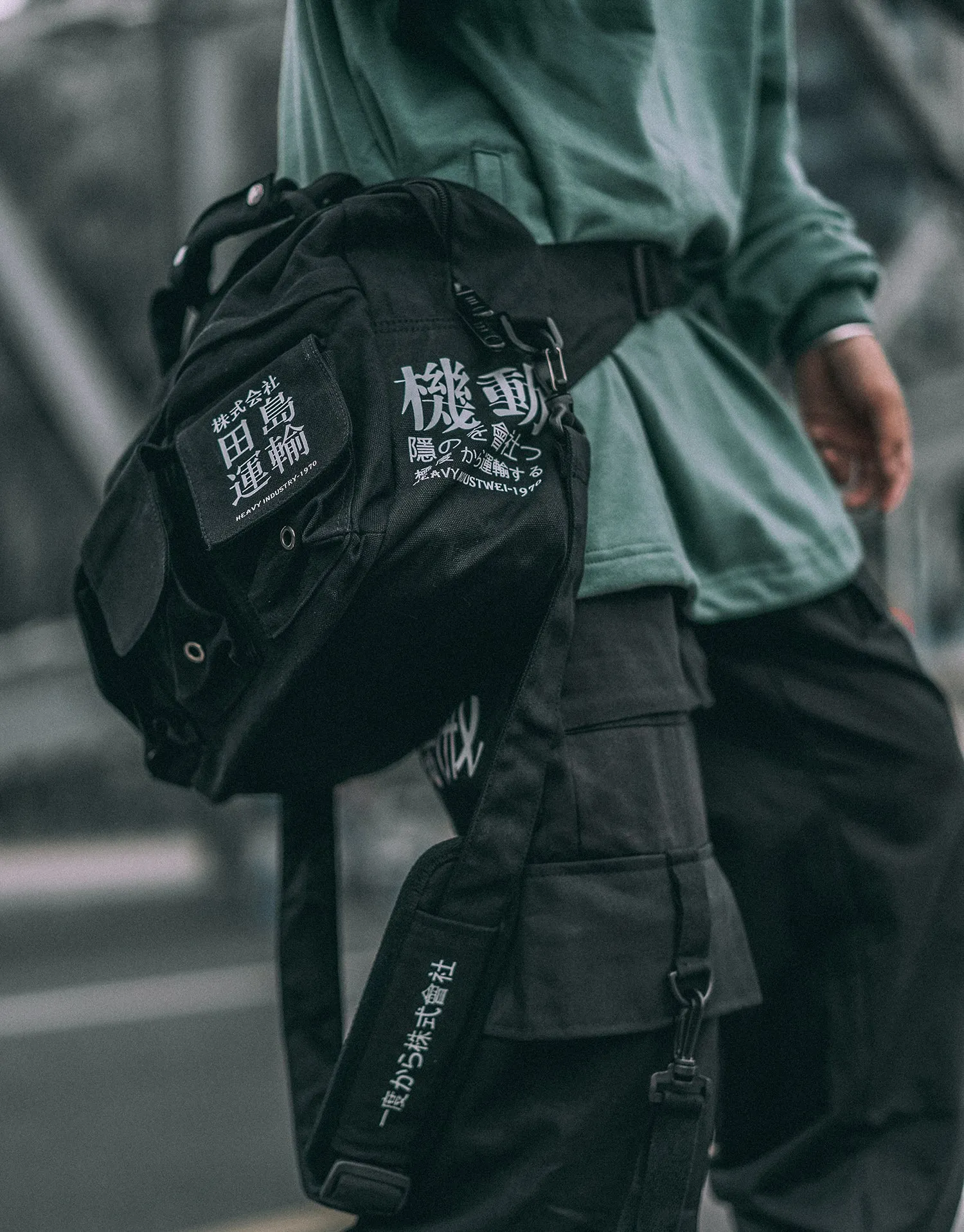 Displaced 11 Movement Bag