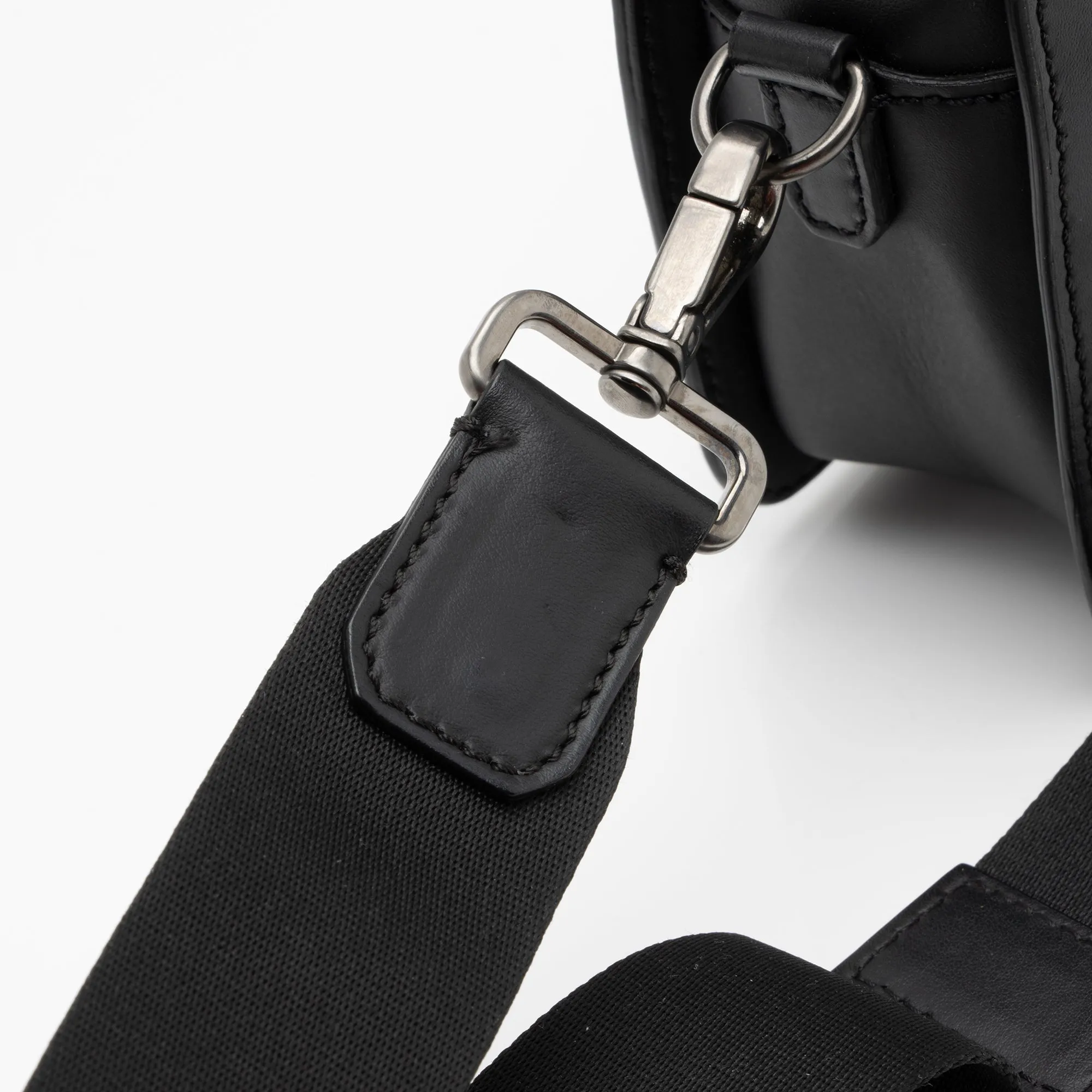 Fendi FF Embossed Calfskin St. Zucca Messenger (SHF-QOa4iu)