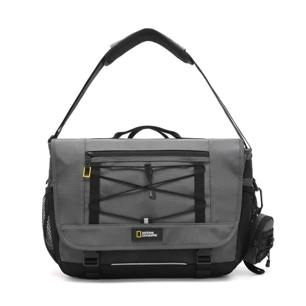 National Geographic N255ACR020 Brave Messenger Bag