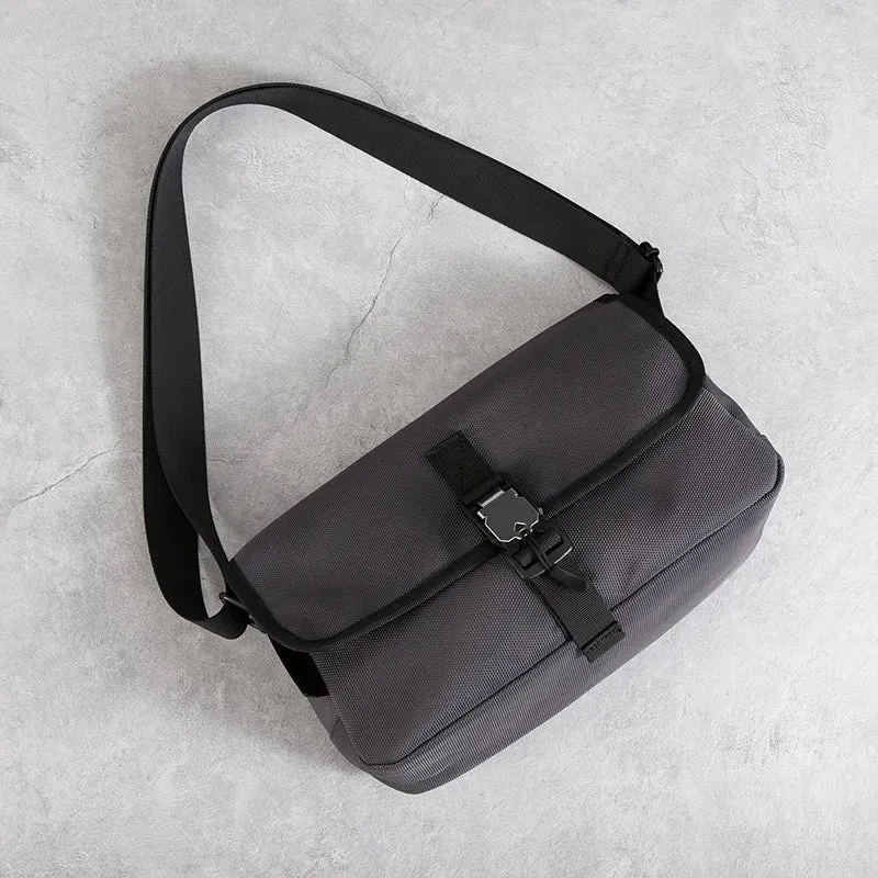 UAKISS  -  Japanese Zipper Waterproof Nylon Men‘s Bag Shoulder Square Man Bag Causal Urban Travel Sports Crossbody Men Messenger Bag Bags