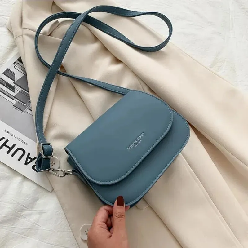 Yogodlns Vintage Saddle Crossbody Bag - Timeless Elegance in Every Stitch