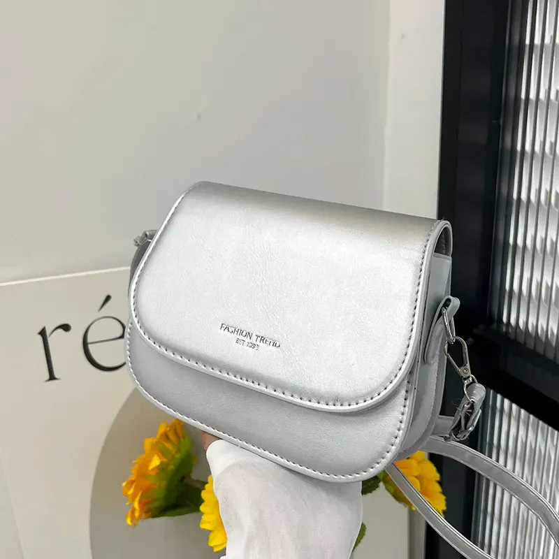 Yogodlns Vintage Saddle Crossbody Bag - Timeless Elegance in Every Stitch
